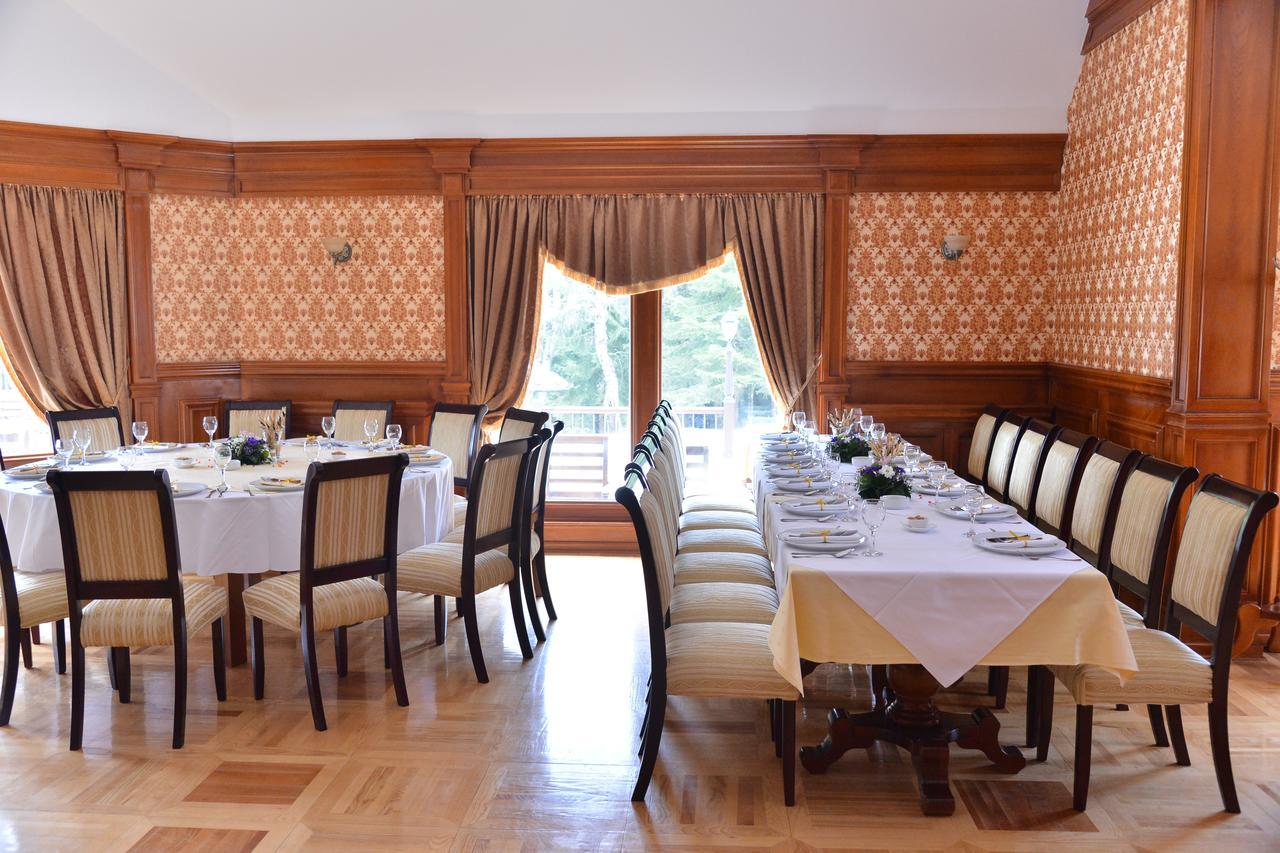 Hotel Zlatarski Zlatnik Nova Varoš Exteriör bild