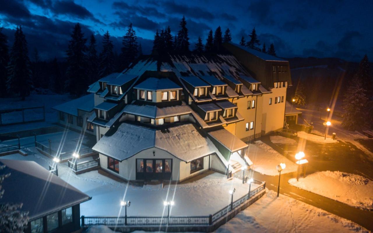 Hotel Zlatarski Zlatnik Nova Varoš Exteriör bild