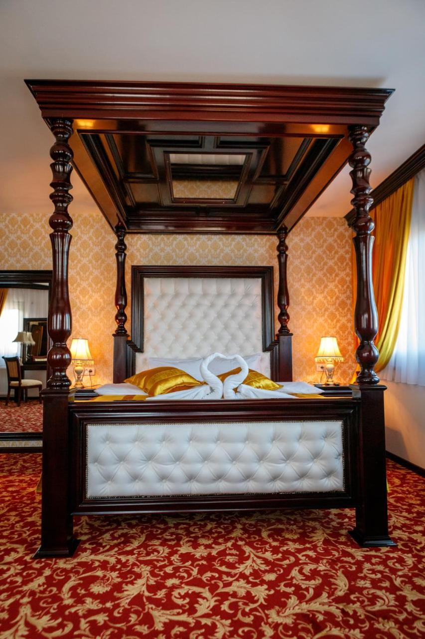Hotel Zlatarski Zlatnik Nova Varoš Exteriör bild