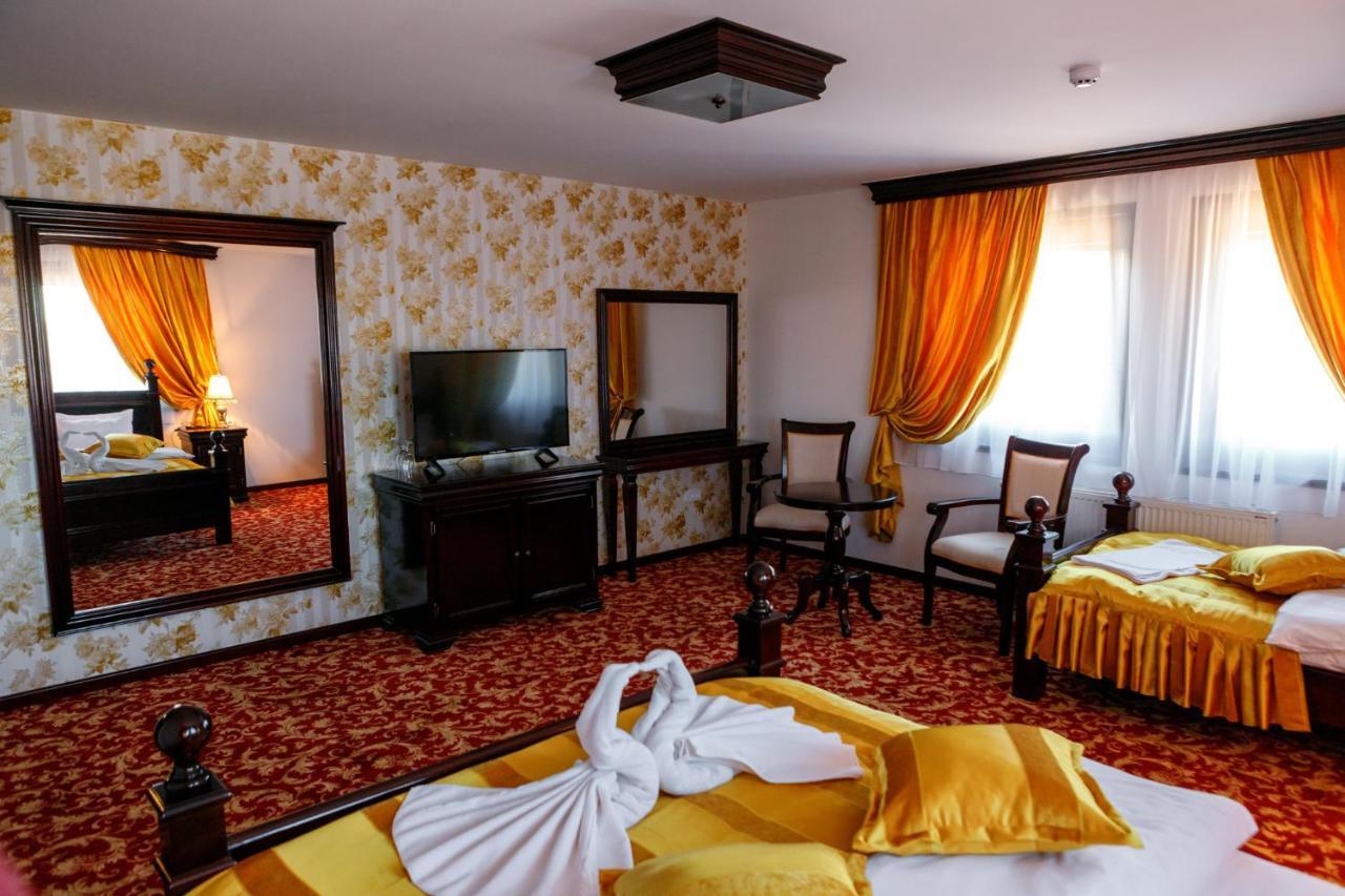 Hotel Zlatarski Zlatnik Nova Varoš Exteriör bild